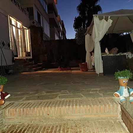 Apartment Con Jardin Y Piscina Pet Friendly Marbella